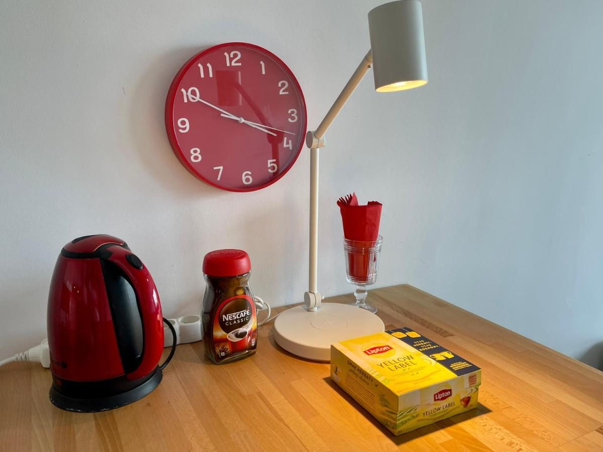 Ferienwohnung Super Beauty Metro Wifi 65'Tv Netflix Hbo Appletv+ Warschau Exterior foto