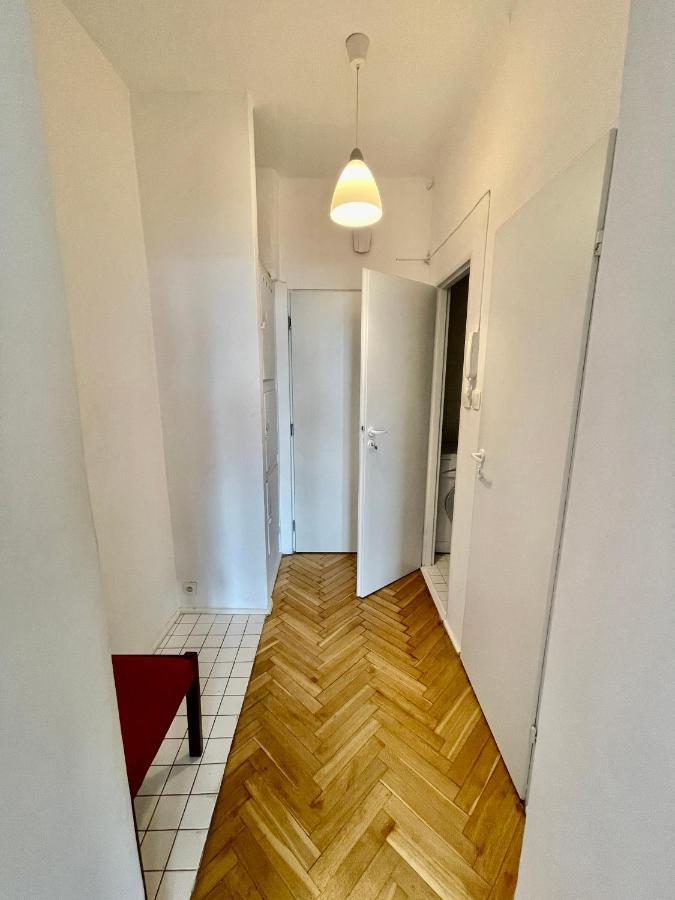 Ferienwohnung Super Beauty Metro Wifi 65'Tv Netflix Hbo Appletv+ Warschau Exterior foto