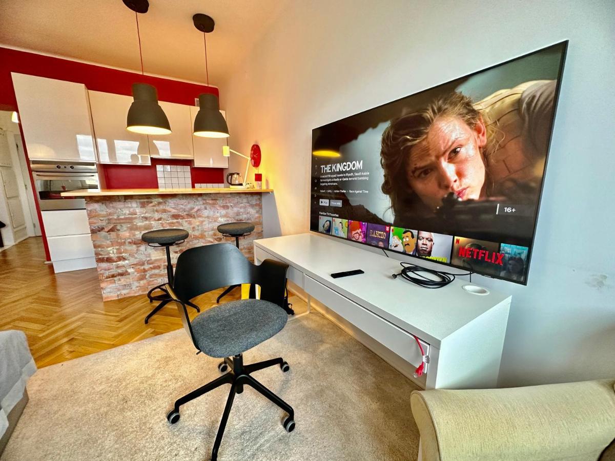 Ferienwohnung Super Beauty Metro Wifi 65'Tv Netflix Hbo Appletv+ Warschau Exterior foto