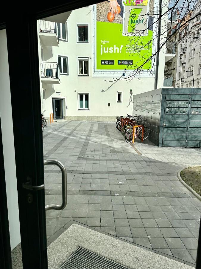 Ferienwohnung Super Beauty Metro Wifi 65'Tv Netflix Hbo Appletv+ Warschau Exterior foto