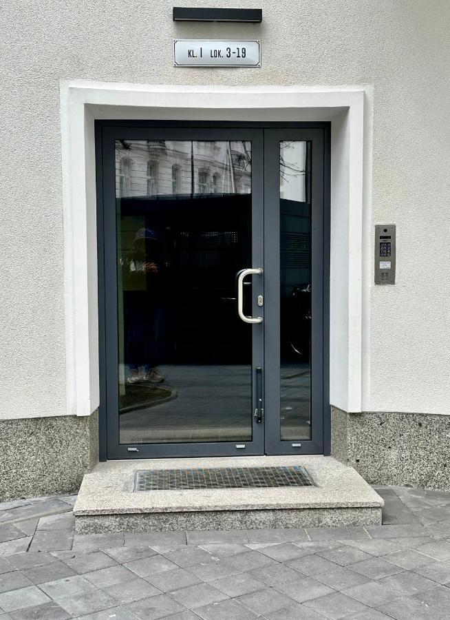 Ferienwohnung Super Beauty Metro Wifi 65'Tv Netflix Hbo Appletv+ Warschau Exterior foto